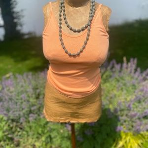 Universal Thread. Size S.